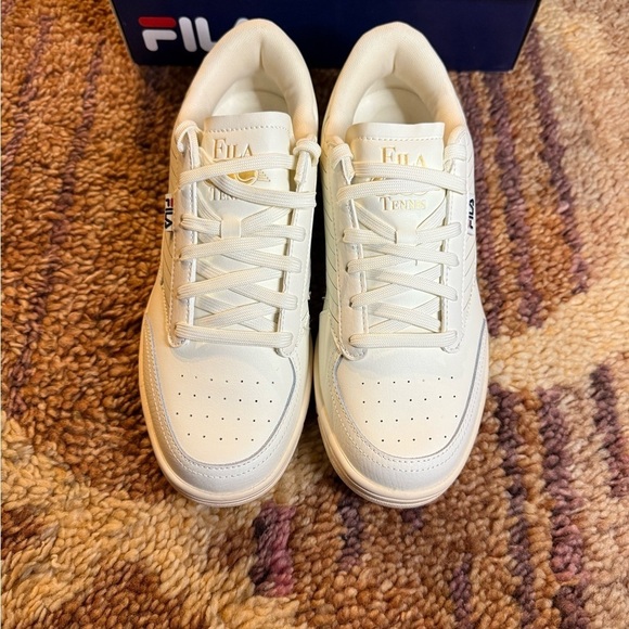 Fila Other - FILA Tennis 88 Sneakers